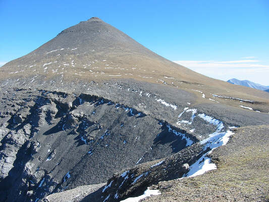 Look for a good beaten path to the right higher up!