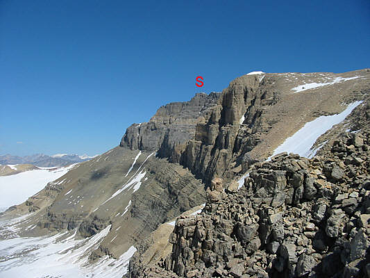 Scott Duncan Hut is somewhere down there at lower left.