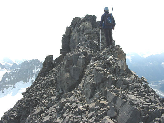 It doesn't look like it from this angle, but the last few blocks are narrow and exposed.