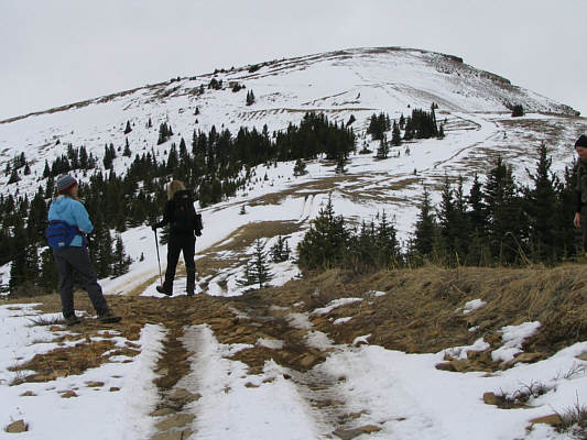 Reminds me a lot of the approach to Moose Mountain.