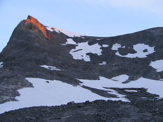 I had a great glissade down that snow patch in the middle.