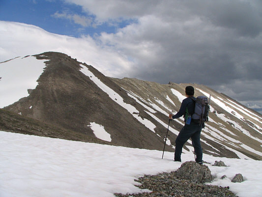 That north summit on the left is further away than it seems.