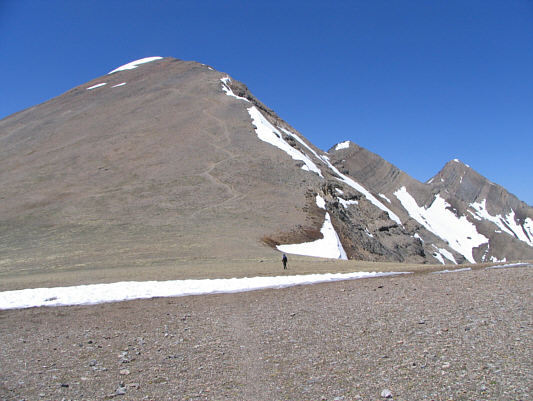 Kinda reminded me of the final slope going up Banded Peak in K-Country.  Just as disheartening too!