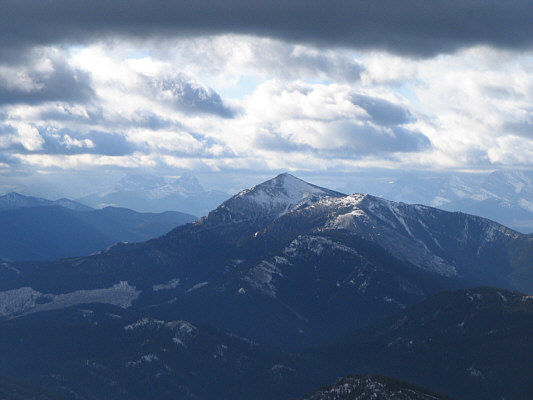 It's the highest active lookout in Canada!