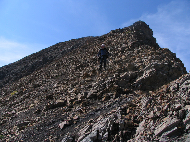 Lotsa loose rocks, so watch your step!