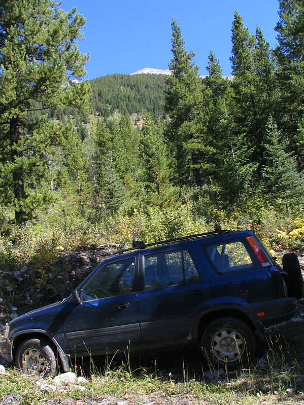 The exact location is Zone 11 U 669364mE. 5488918mN. Starting elevation is 1448 metres.