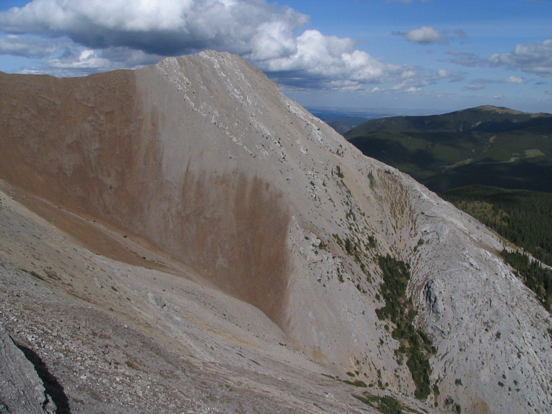 A fun peak to bag with your loved ones!