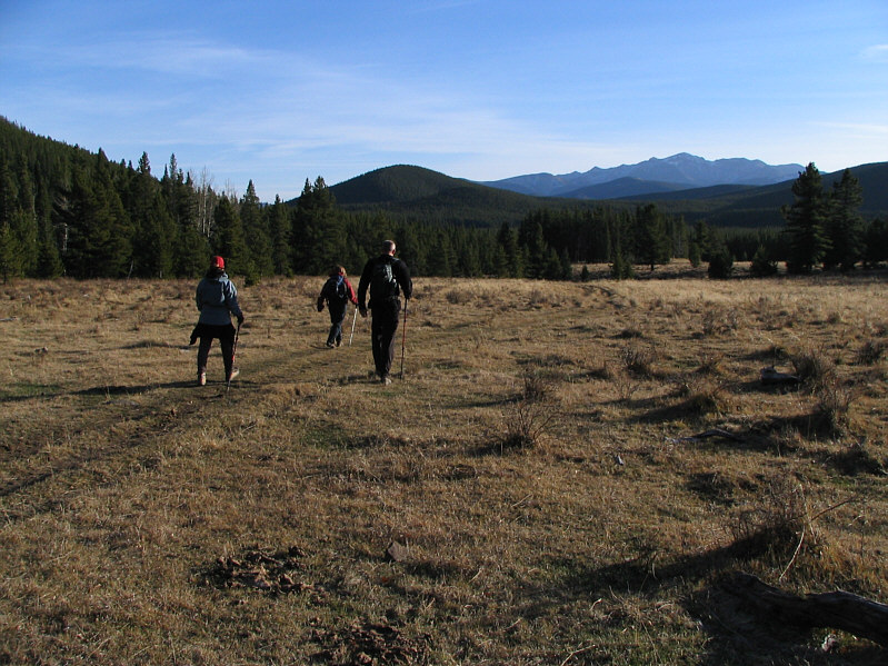 About 16.6 km round-trip.