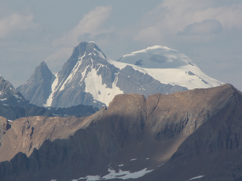 I think the snow-clad mountain is known unofficially as Jones Peak.