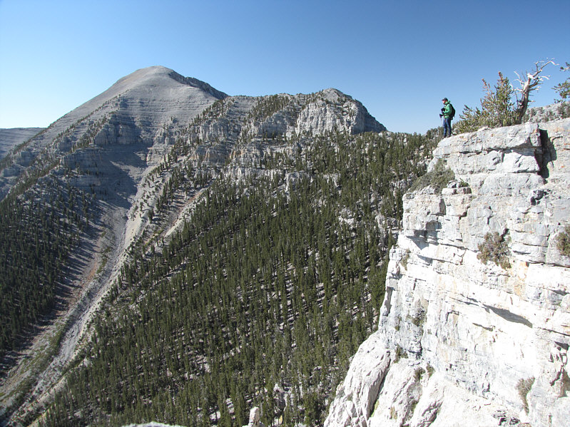 There are some great viewpoints along the North Loop Trail.