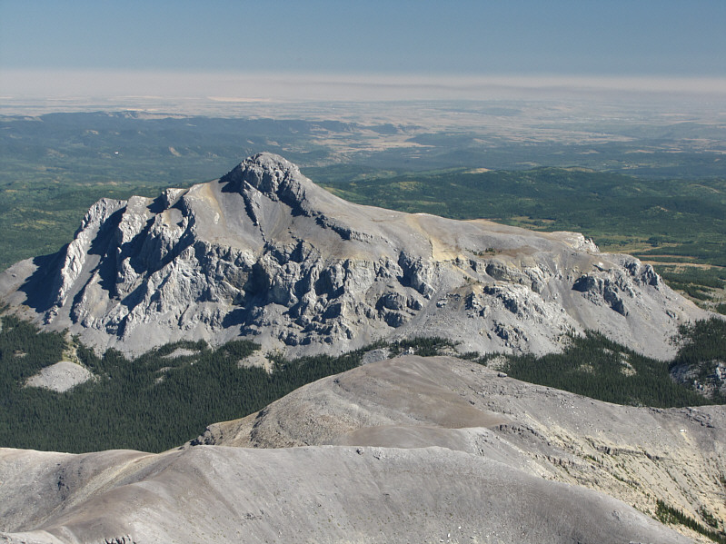 A much more popular ascent than Devils Head.