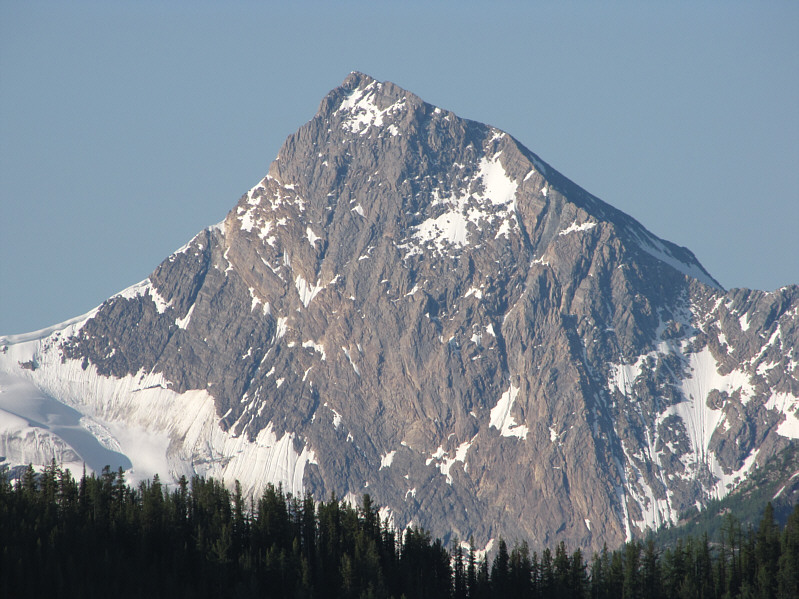 A beautiful mountain.  I want to climb it now!