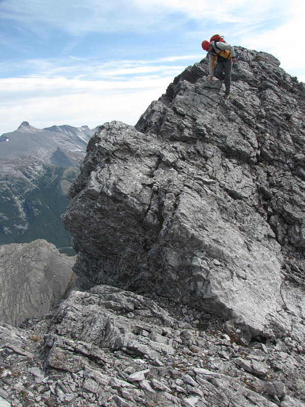 The exposure to the left in the photo is severe!