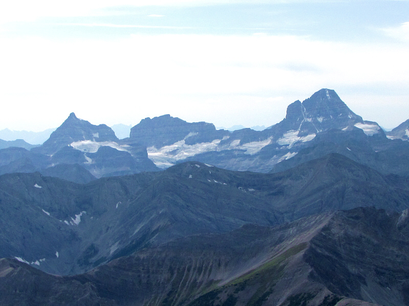 Also barely visible in the gap between Eon Mountain and Aye Mountain are Mount Farnham and Farnham Tower.
