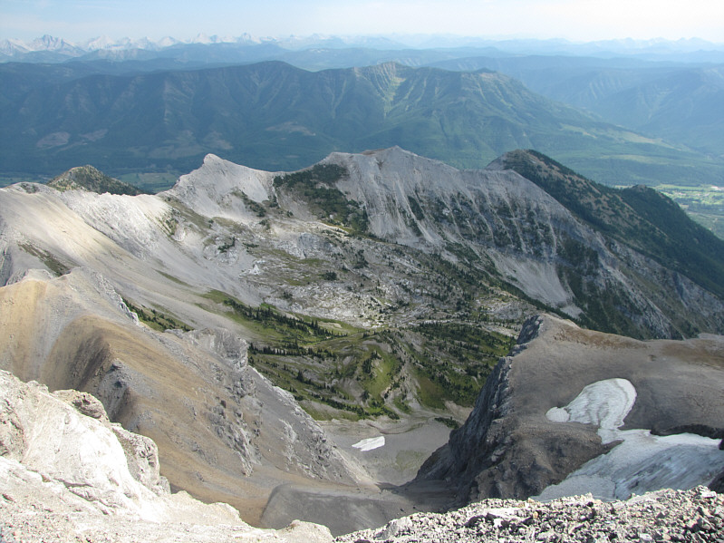 That basin looks like it would be an interesting place to explore.