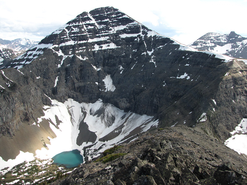 It was tough holding my camera steady with the wind howling across the ridge.
