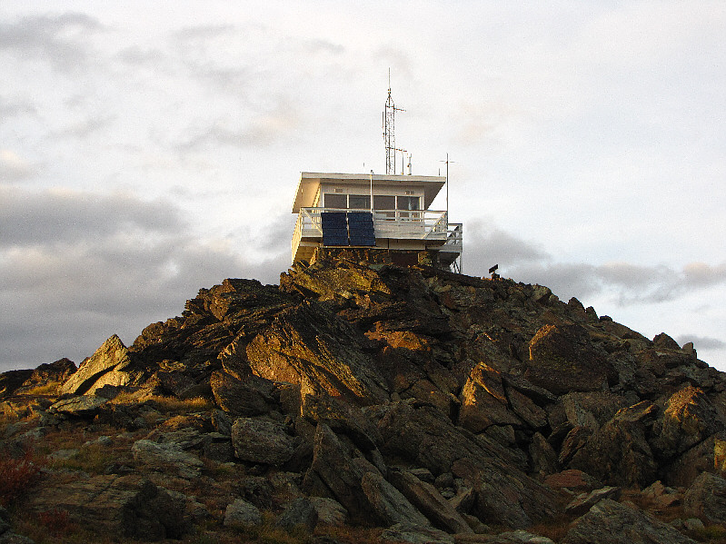 We had a nice chat with the fellow manning the lookout.