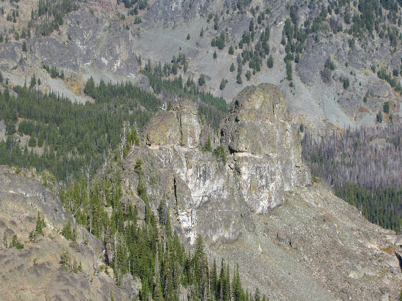 The 'tooth' on the left is a Class 3 scramble, but the 'tooth' on the right is a technical climb.
