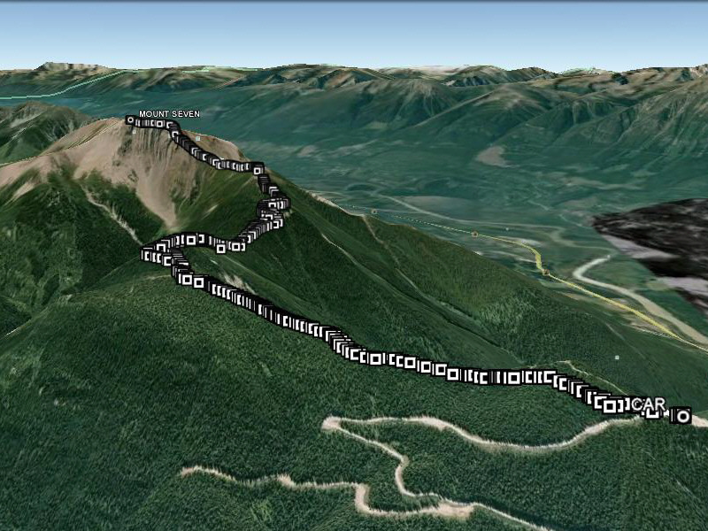 The actual trailhead is where the GPS tracks make a right turn.