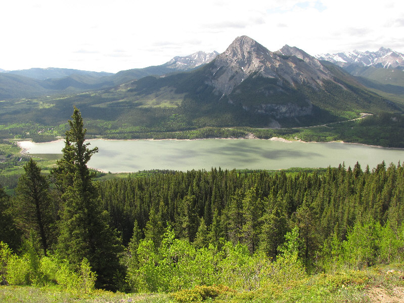 If you look very carefully, you might spot the group with the canoes and kayaks.