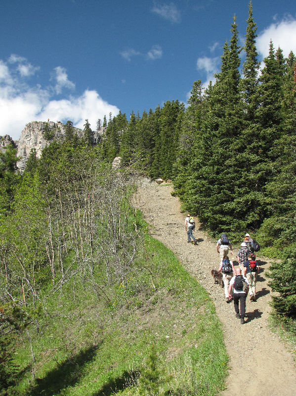 The 'figures' turned out to be a couple from Holland.