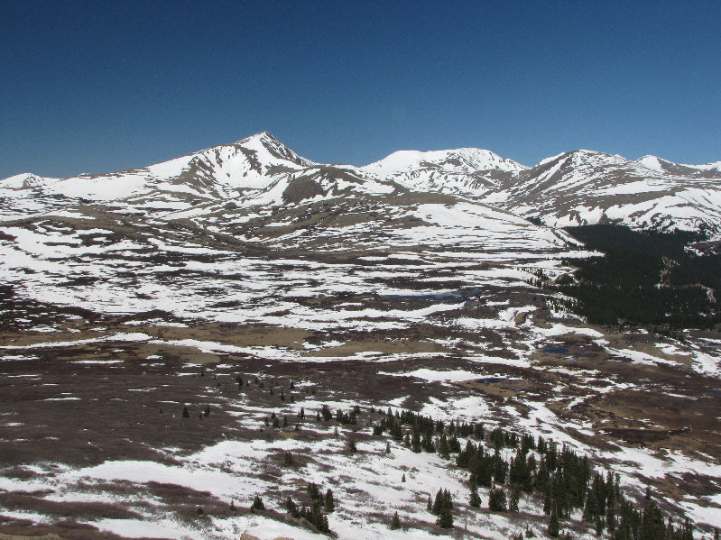 Can you spot the trailhead parking lot?