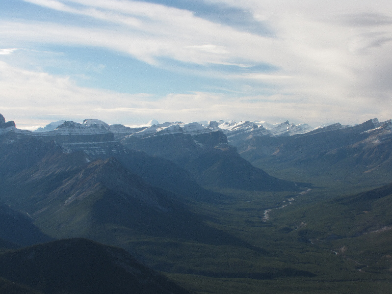 Lotsa places worth exploring up this valley.