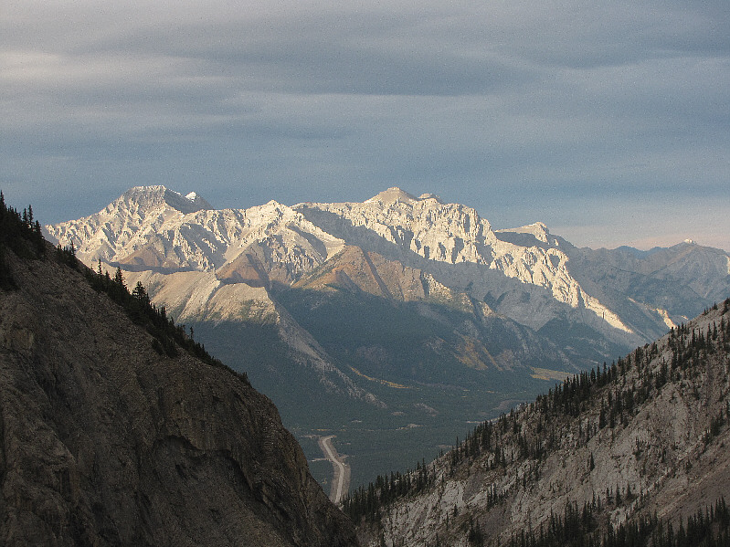 Eric refers to the scramble route on Abraham Mountain as the "Endless Scree Gully of Pain"!
