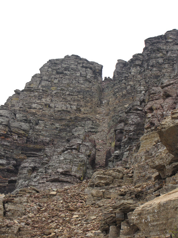 Not sure how I missed this on the way up. Might be an easier route?