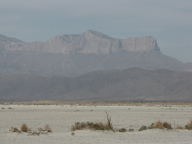 Too bad there wasn't any water in Linda Lake 'cause it would have felt really nice to jump in!