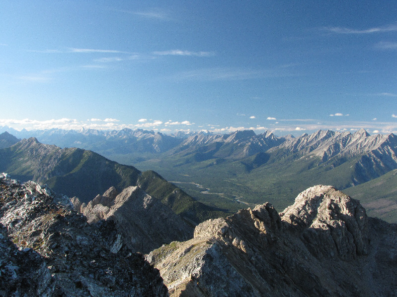 Lotsa nice peaks to climb...if you can handle all the bushwhacking!
