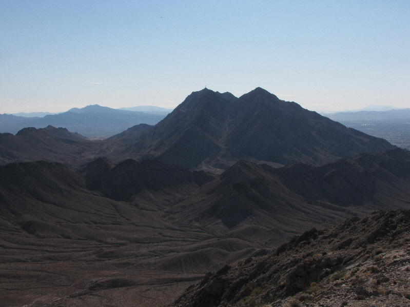 I'd like to go back and climb Frenchman Mountain in the evening one of these days.