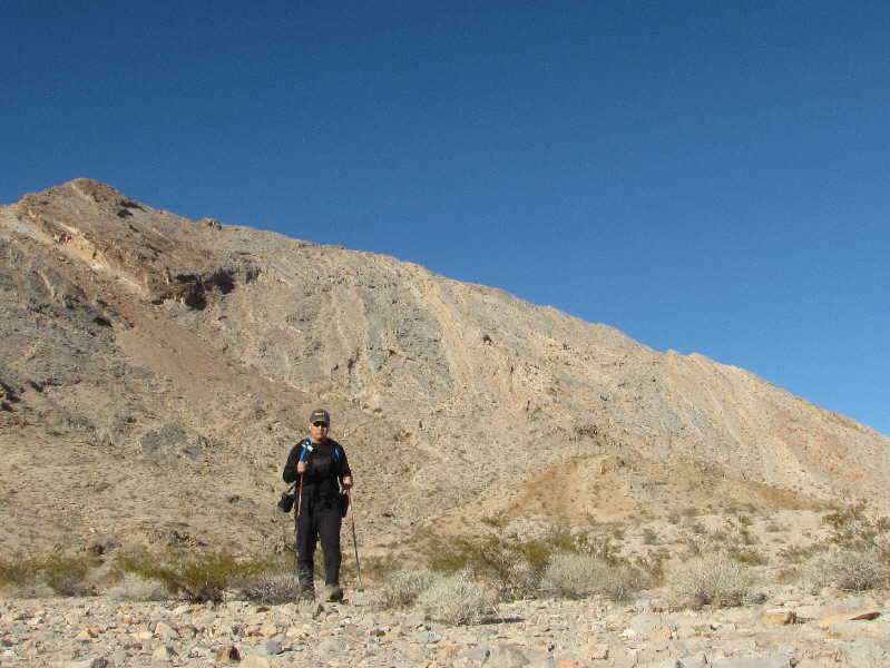 The scree ramp on the left might also be a quick way to descend.