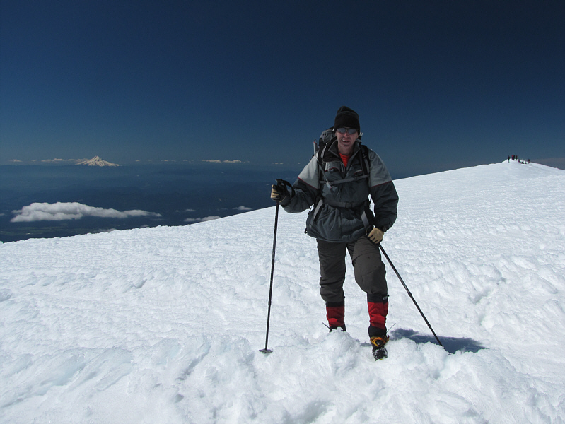 According to my GPS, this spot was of equal elevation as where the crowd was at distant right.