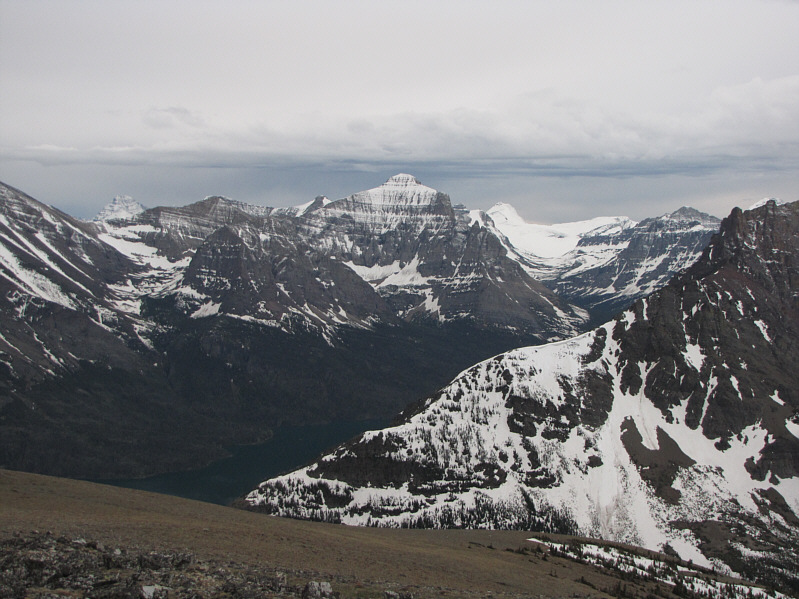 Impressive-looking peaks even without the sun.