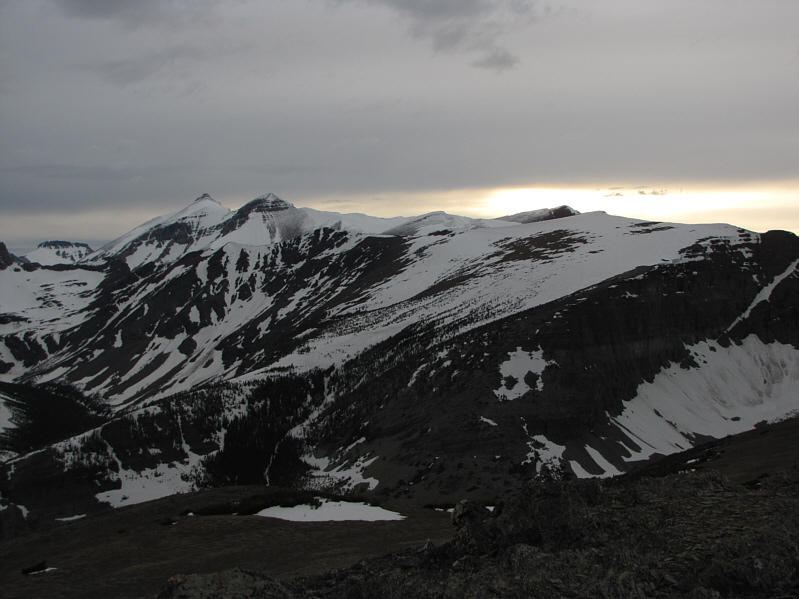 It's simply "Cracker", not "Mount Cracker" or "Cracker Peak".