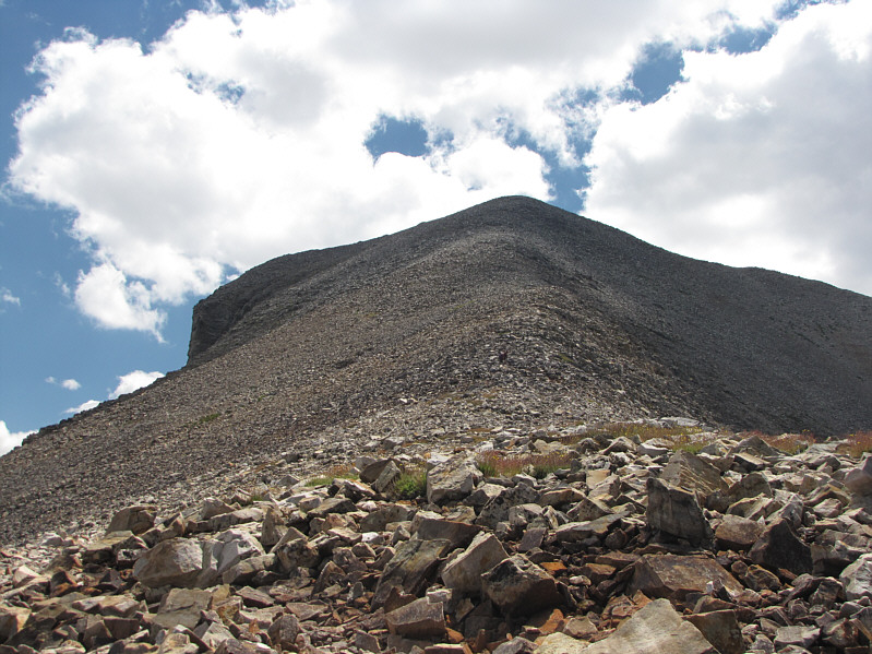 Still about 45 minutes to the summit from here.