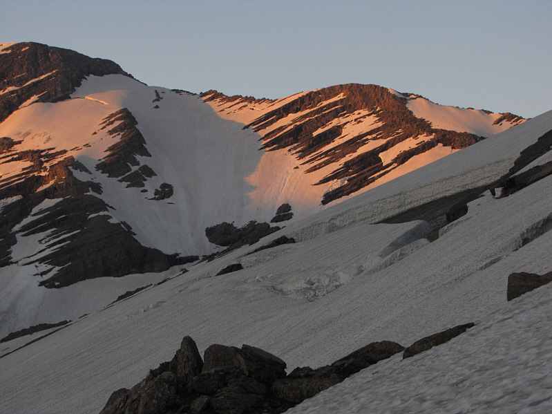 On descent, I nearly glissaded into that fissure!