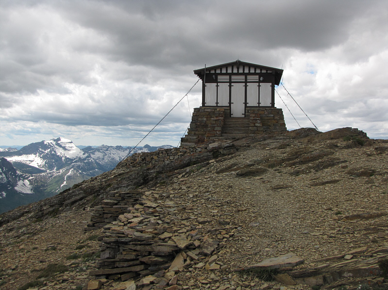 It figures; the darn clouds are rolling in just as I reach the summit!