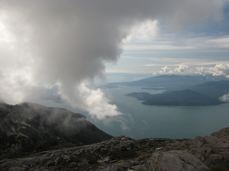 Looks like much clearer weather offshore...
