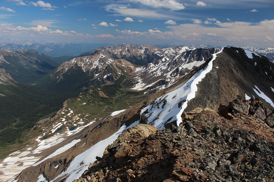 Alas, I did not have Jose's energy and will to tag the summit of Dogtooth Peak.