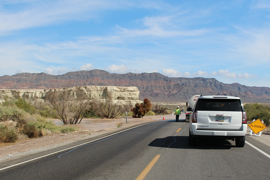 It would be an awfully long detour to get back to Vegas if this road were to close...