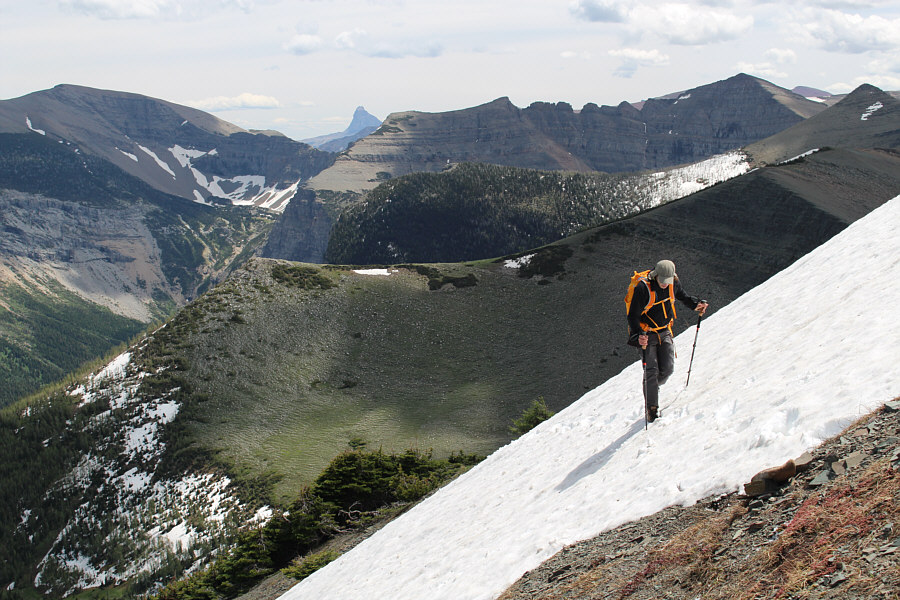 More snow here would considerably complicate route-finding.