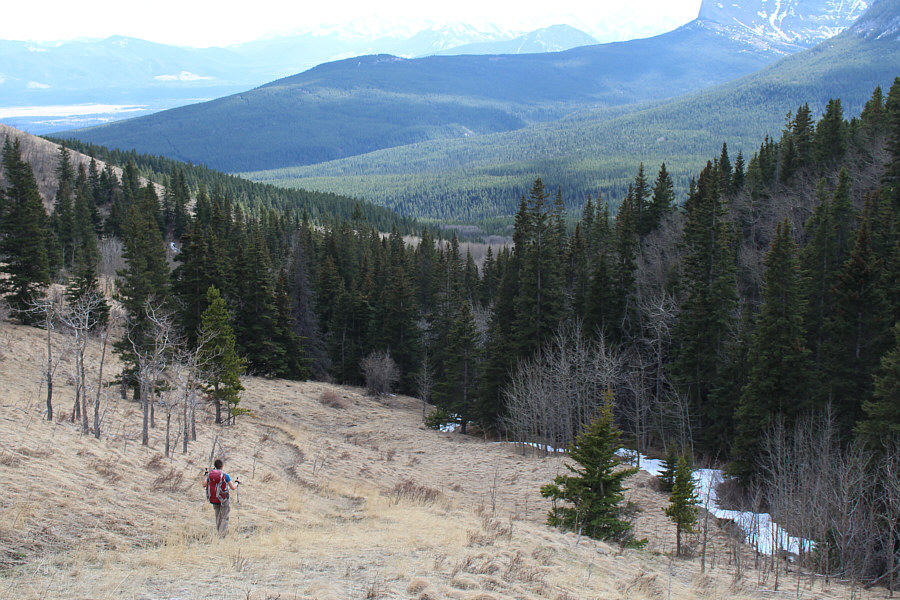 And my car is parked somewhere on the other side of that ridge in the distance...sigh.