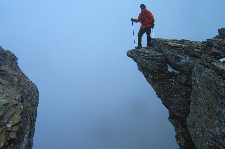 At the time, I didn't realize the ledge was overhanging by THIS much!