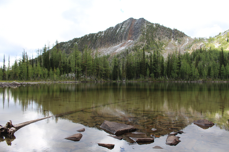 So many unnamed features; I wish we had stayed at Jurak Lake!