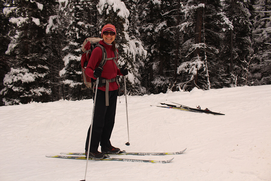 I want new skis now too!