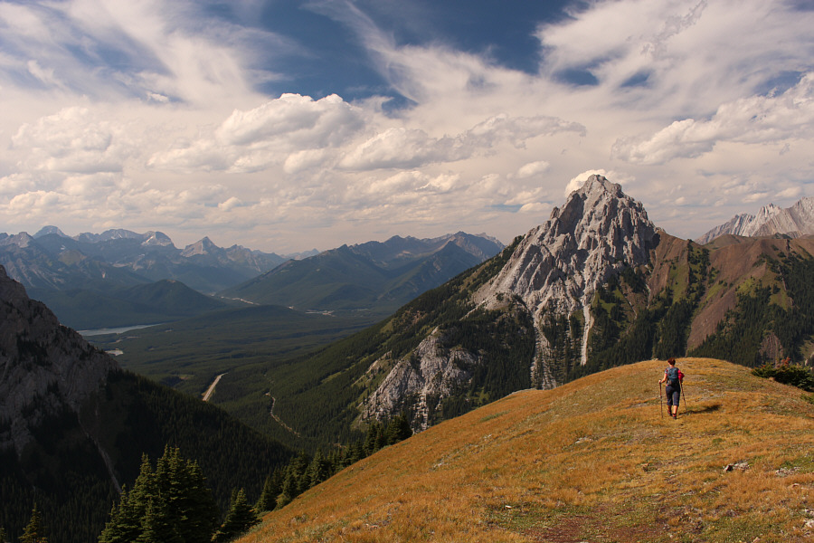 I first met Dinah Kruze and Bob Spirko on Gap Mountain in 2003, but we did not introduce ourselves to each other at the time.