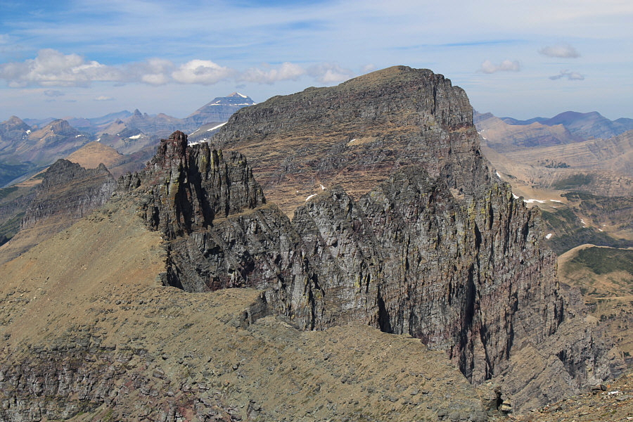 If I didn't have others waiting for me, I would have considered traversing to Bishops Cap.