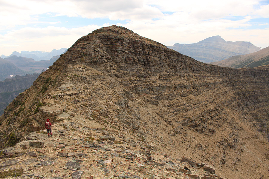 We're not even halfway to Flinsch Peak yet!